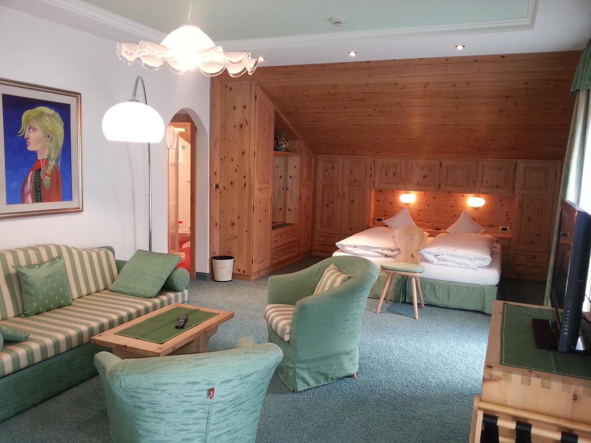 Hotel Garni Royal Arabba Eksteriør bilde