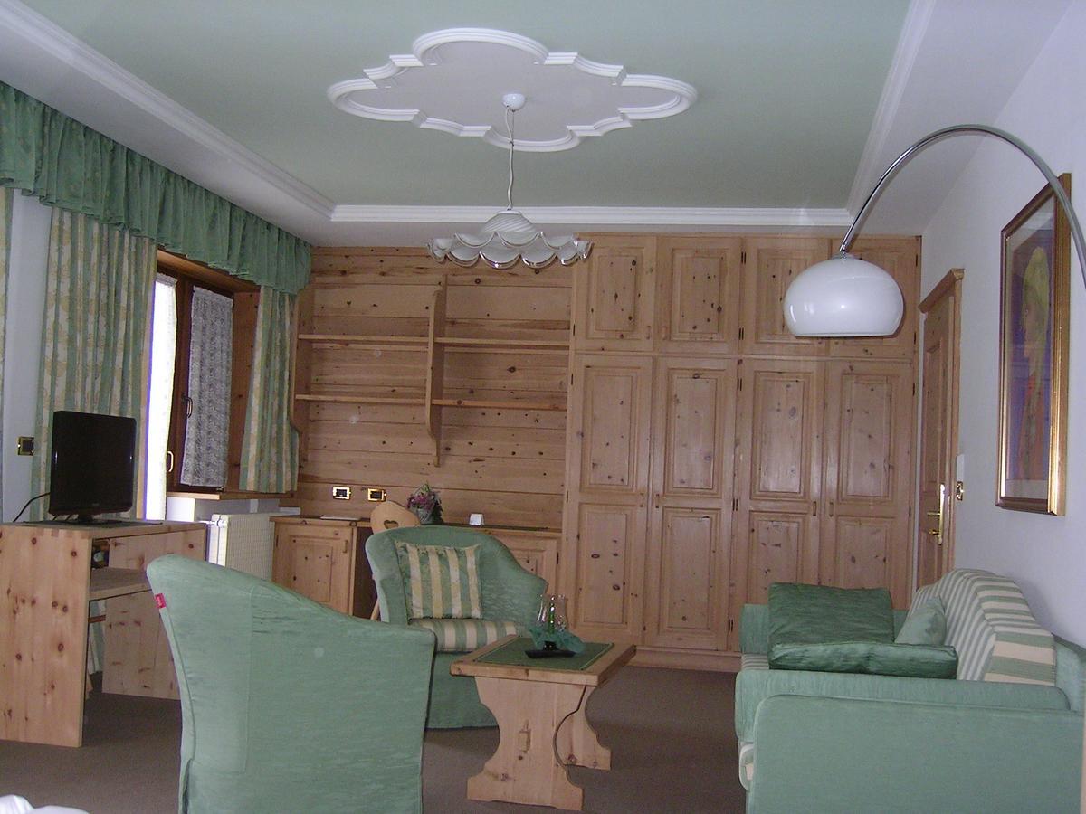 Hotel Garni Royal Arabba Eksteriør bilde